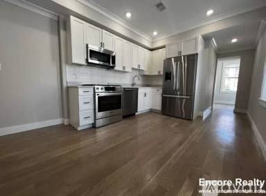 Main picture of 47 Englewood Ave