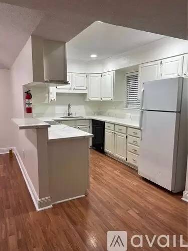 Main picture of 2500 Houma Blvd