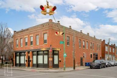 Main picture of 901 Oak St