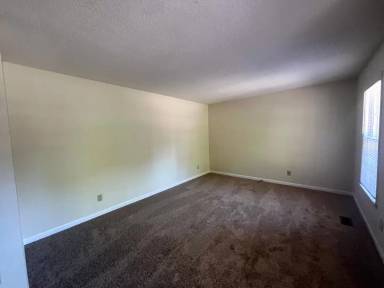 Main picture of 710 Dude Ct