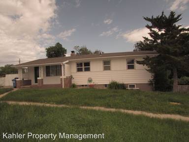 Main picture of 234 E Oakland St