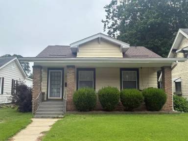 Main picture of 112 N 35th St