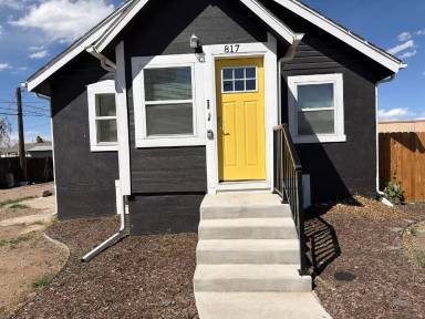Main picture of 817 1st St