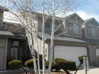 Main picture of 4060 E Village Cir