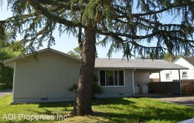 Main picture of 13400 SW Berthold St