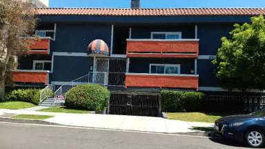 Main picture of 3352 Oakhurst Ave
