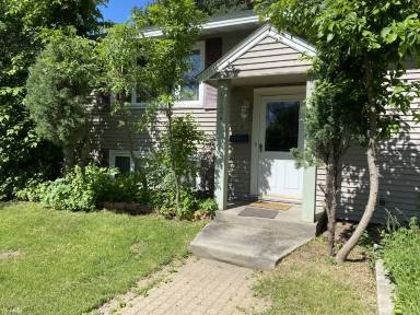 Main picture of 6124 York Ave S