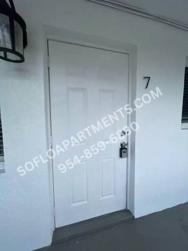 Main picture of 701 SW 14th Ave