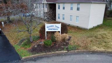 Main picture of 7 Potomact Ct