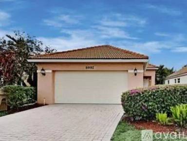 Main picture of 8992 Lake Park Cir S
