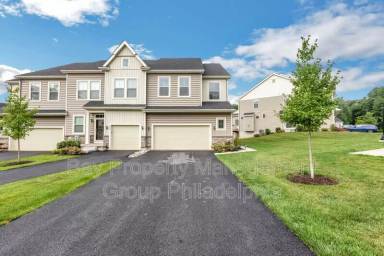 Main picture of 250 Kestrel Ct