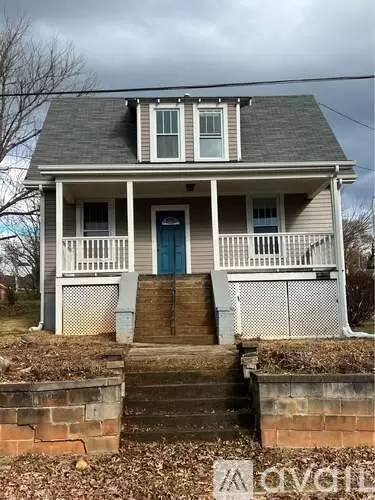 Main picture of 715 Carter St