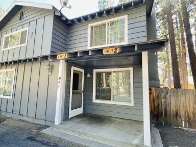 Main picture of 944 Merced Ave