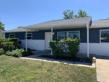 Main picture of 403 Myna Dr