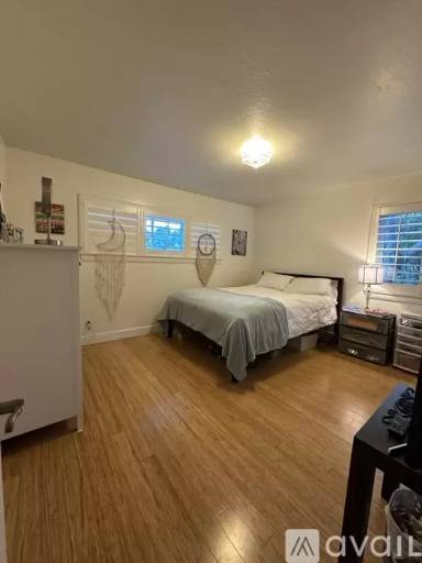 Main picture of 510 Lakeview Way