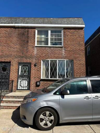 Main picture of 2811 S 9th St