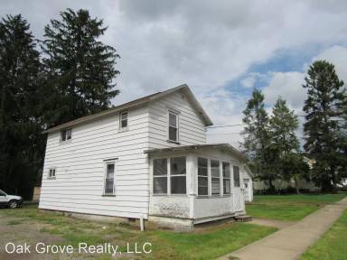 Main picture of 467 Elm St