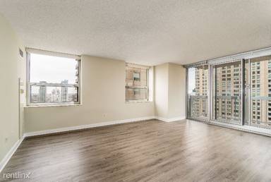 Main picture of 2 W Grand Ave