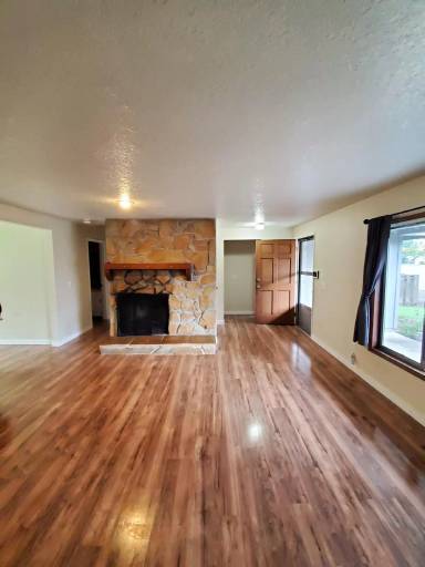 Main picture of 1920 Willamina Ave