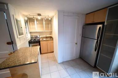 Main picture of 26 Fayette St