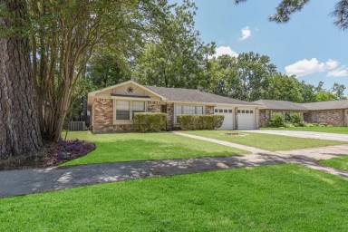 Main picture of 23907 Hunter Spring Cir