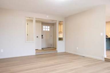 Main picture of 5520 Valleyview Ln