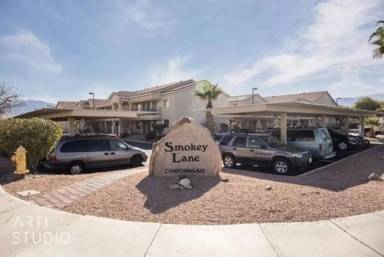 Main picture of Smokey Lane Condominiums