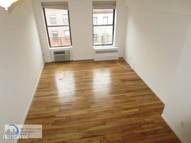 Main picture of 690 Greenwich St