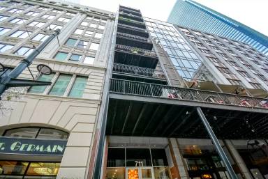 Main picture of 711 Main St