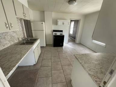 Main picture of 335 N 300 E