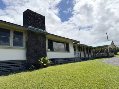 Main picture of 1249 W Kawailani St