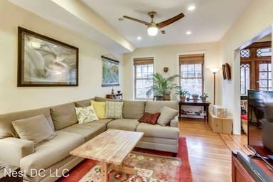 Main picture of 1842 Monroe St NW