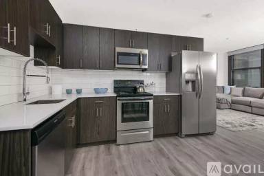 Main picture of 200 N La Salle St