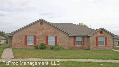 Main picture of 3113 Cedar Hill St