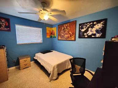 Main picture of 9020 SW 59th St