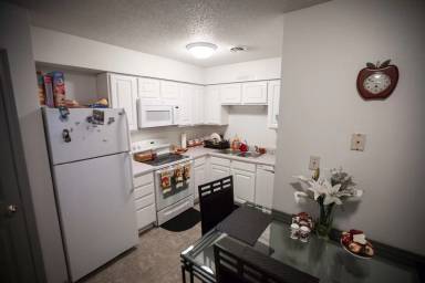 Main picture of Cross Park Avenue Apartments
