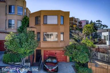 Main picture of 813 Meade Ave