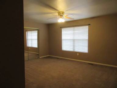 Main picture of 112 Hickory Ridge Dr