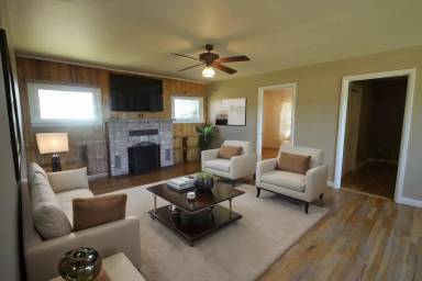 Main picture of 2202 3rd St S