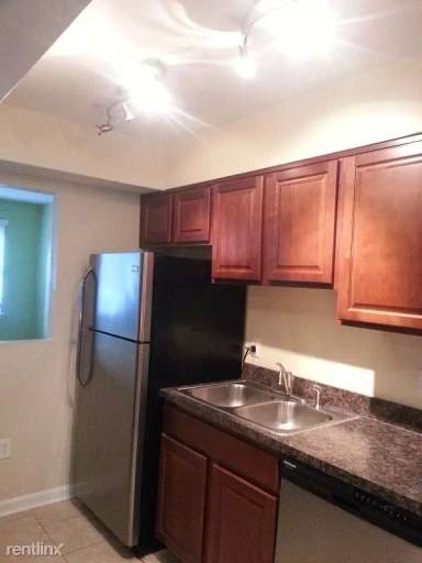Main picture of 131 Loflin Way