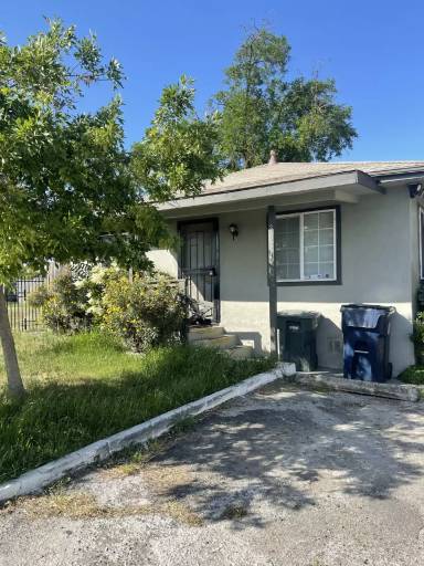 Main picture of 3031 Connie Dr