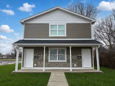 Main picture of 2757 Columbia Ave