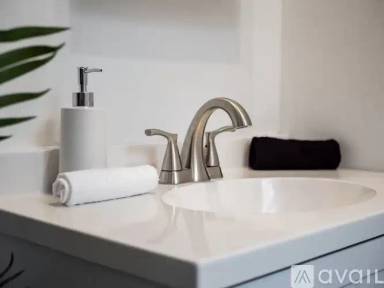 Main picture of 164 E Mithoff St