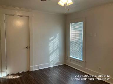 Main picture of 203 12th St