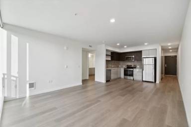 Main picture of 23 N Broadway