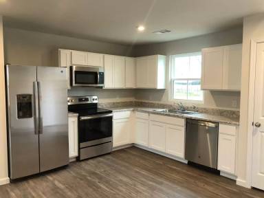Main picture of 5563 Compass Way