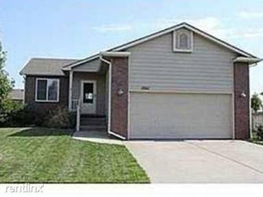 Main picture of 10611 W Yosemite St