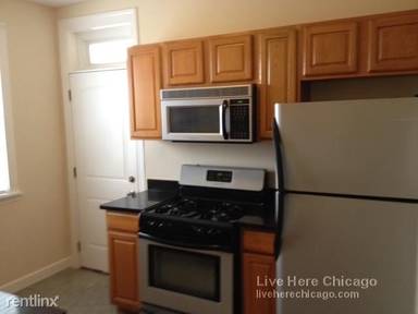 Main picture of 2440 N Hamlin Ave