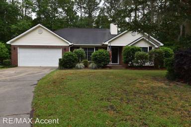 Main picture of 108 Dover Dr