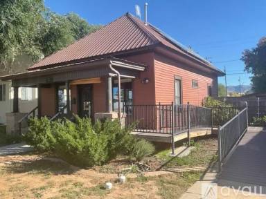 Main picture of 319 W Montezuma Ave